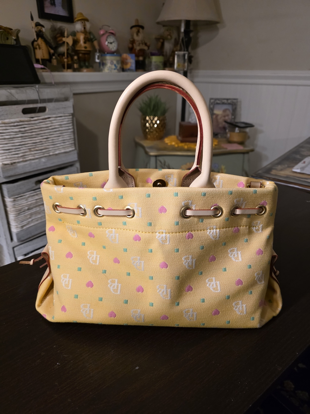 DOONEY & BOURKE - Yellow Heart-Print Vintage Tote - Picture 3 of 5